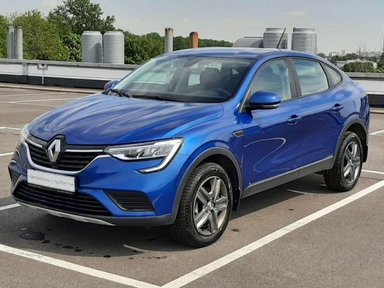 Автомобиль Renault Arkana I поколение 1.6 CVT (114 л.с.) Drive Синий 2021 с пробегом 71160 км