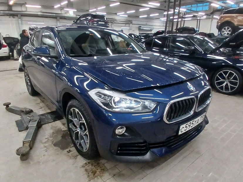 Автомобиль BMW X2 I поколение (F39) 2.0d AT 4WD (150 л.с.) Advantage Синий 2020 с пробегом 76 000 км