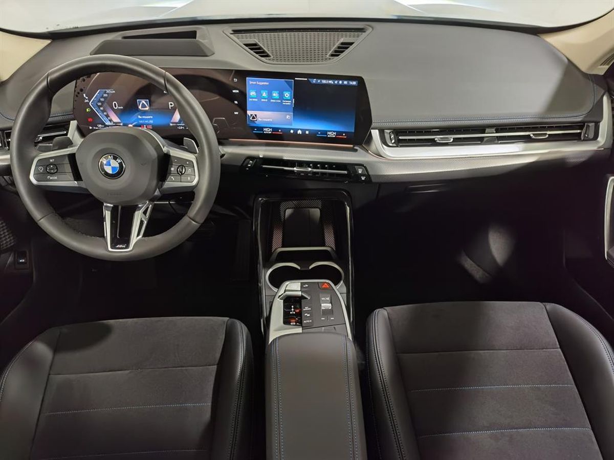 Автомобиль BMW X1 III поколение (U11) 2.0 AMT 4WD (204 л.с.) XDrive25Li M Sport Package Белый 2025 