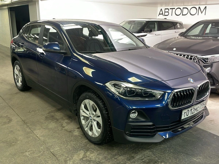 Автомобиль BMW X2 I поколение (F39) 1.5 AMT (140 л.с.) Advantage Синий 2018 с пробегом 49 327 км