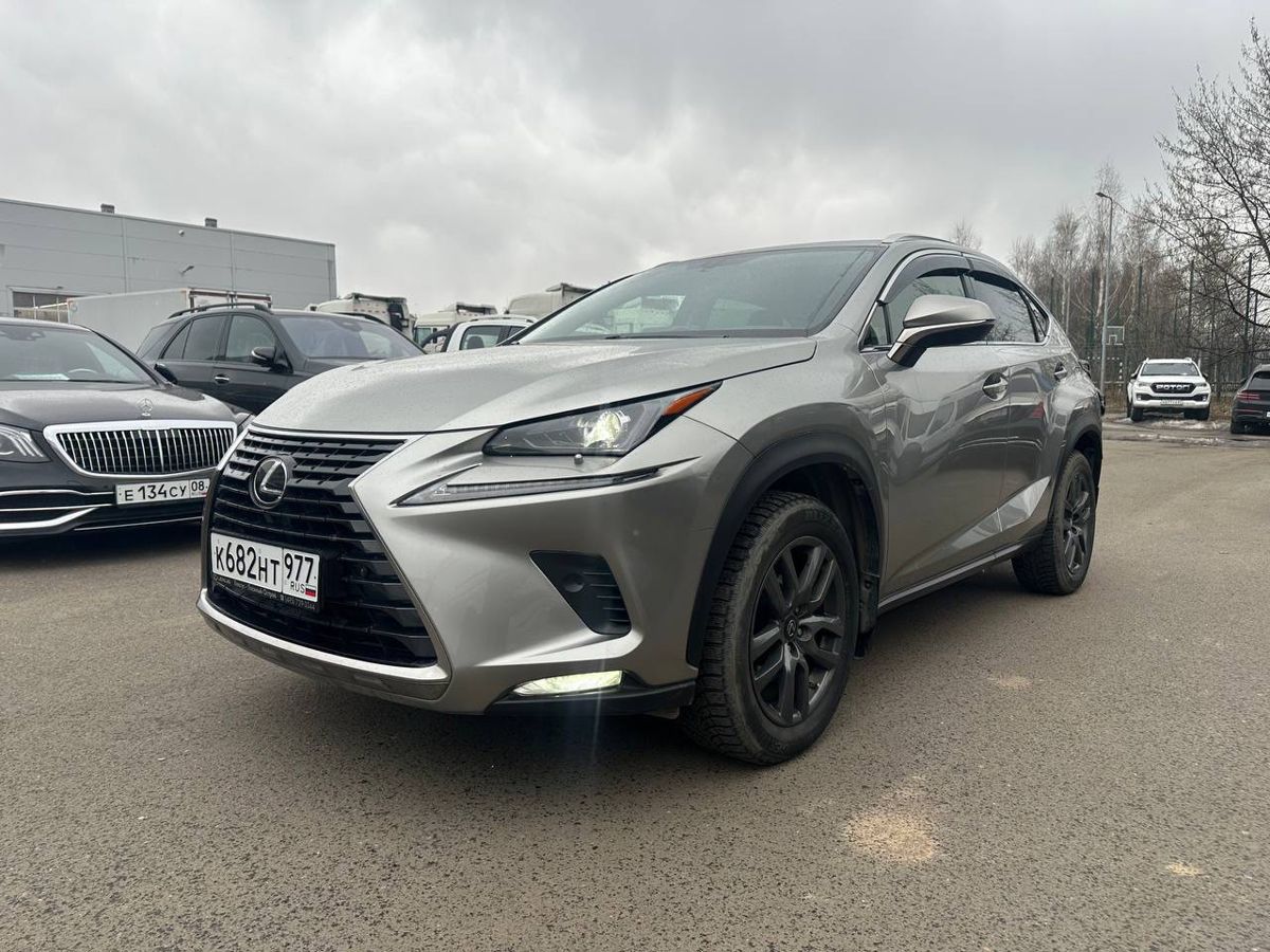 Автомобиль Lexus NX I [рестайлинг] 2.0 AT 4WD (238 л.с.) Premium Серый 2020 с пробегом 55 410 км