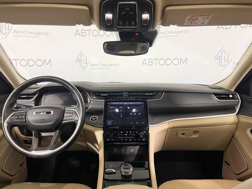 Автомобиль Jeep Grand Cherokee V поколение (WL) 3.6 AT 4WD (294 л.с.) Limited Чёрный 2022 с пробегом 71 406 км