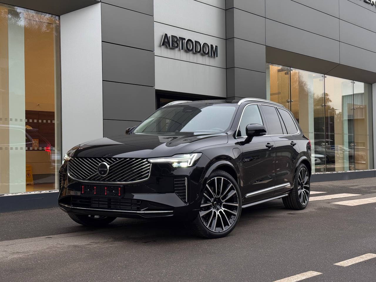 Автомобиль Volvo XC90 II [2-й рестайлинг] 2.0hyb AT 4WD (455 л.с.) Ultra (7 мест) Чёрный 2025 