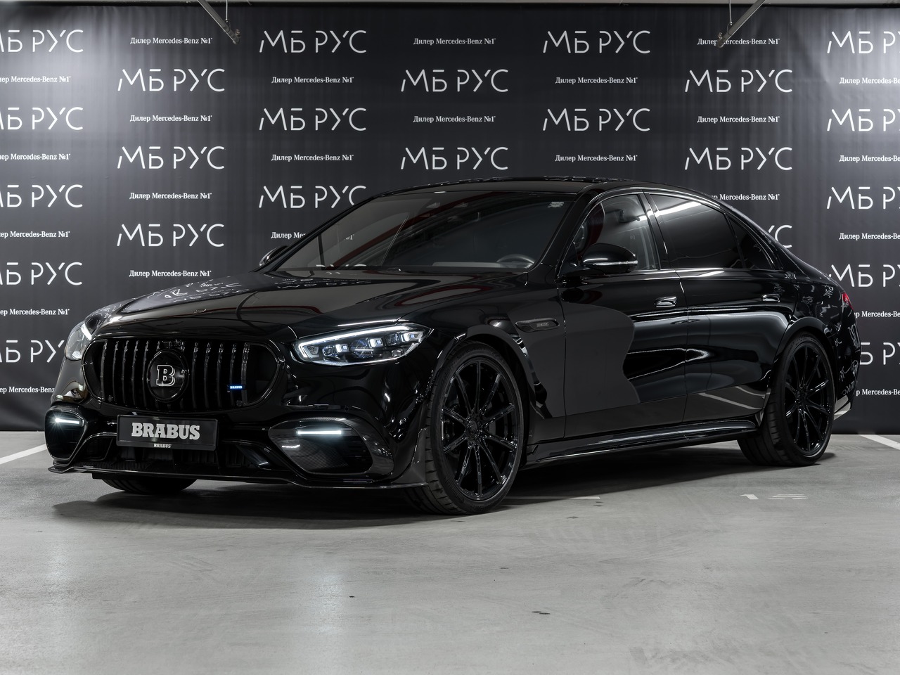 Автомобиль Mercedes-Benz S-Класс AMG IV поколение (W223) Brabus 930 4.0hyb AT 4WD (930 л.с.) BRABUS 930 Чёрный 2024 