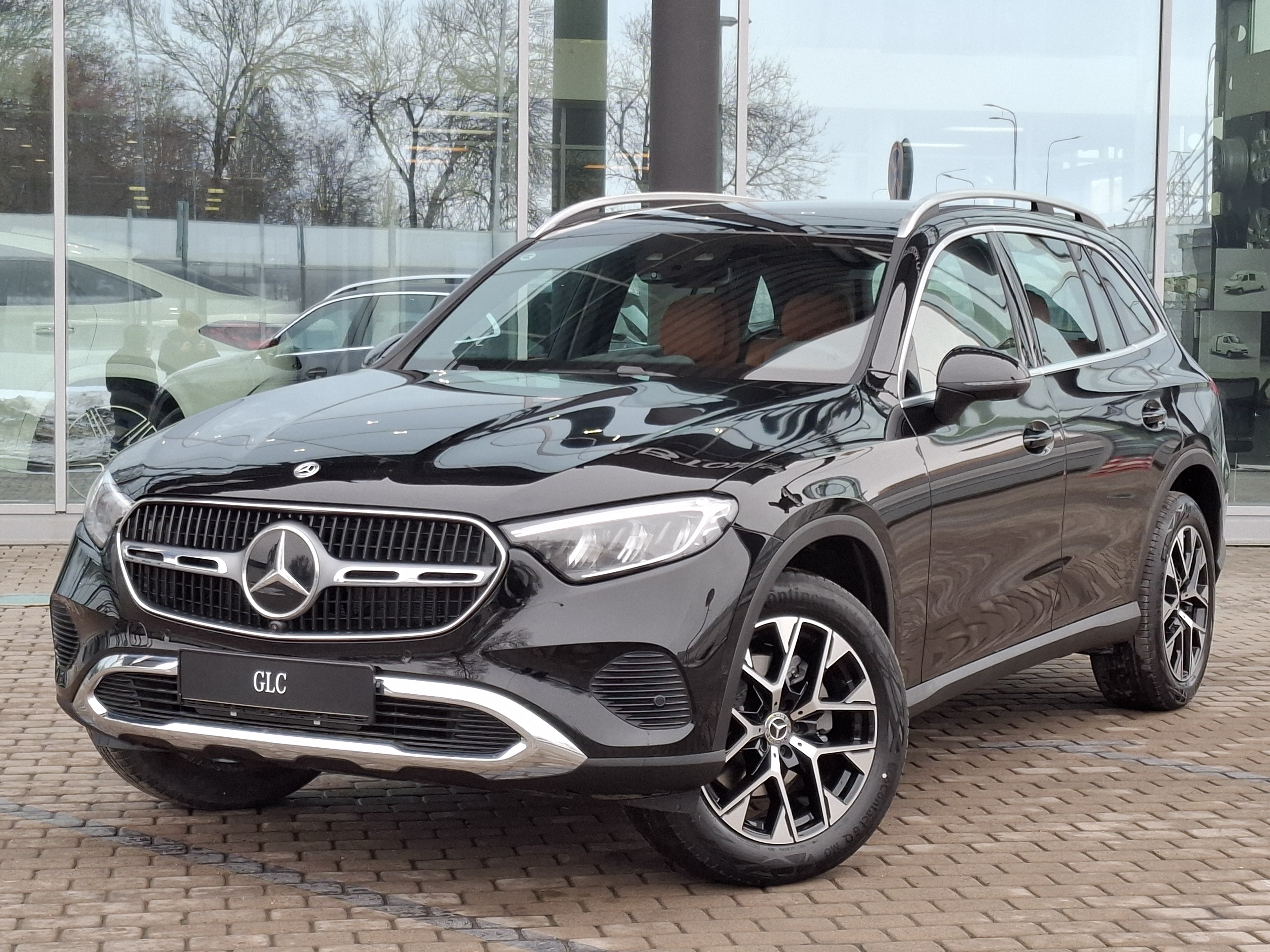 Автомобиль Mercedes-Benz GLC II поколение (X254) 2.0 AT 4Matic (204 л.с.) Base Чёрный 2025 