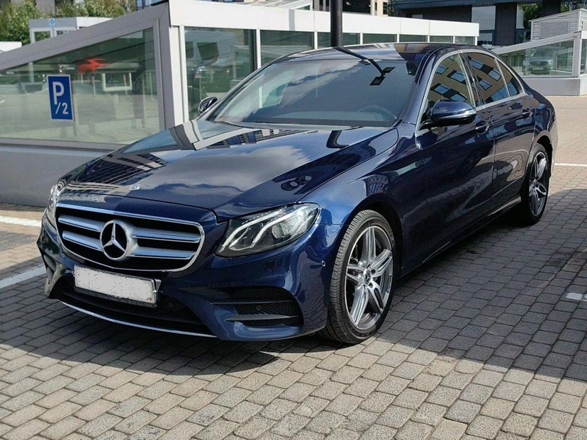 Mercedes-Benz E-Класс V поколение (W213/S213/C238) 200 2.0 AT (197 л.с.) Sport Синий 2019 с пробегом 107 674 км