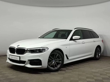 Автомобиль BMW 5 серии VII поколение (G30/G31) 520 2.0d AT 4WD (190 л.с.) Base Белый 2019 с пробегом 43642 км