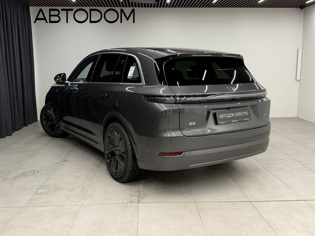 Автомобиль LiXiang L7 I [рестайлинг] 52.3 kWh 1.5hyb AT 4WD (449 л.с.) Ultra Серый 2025 