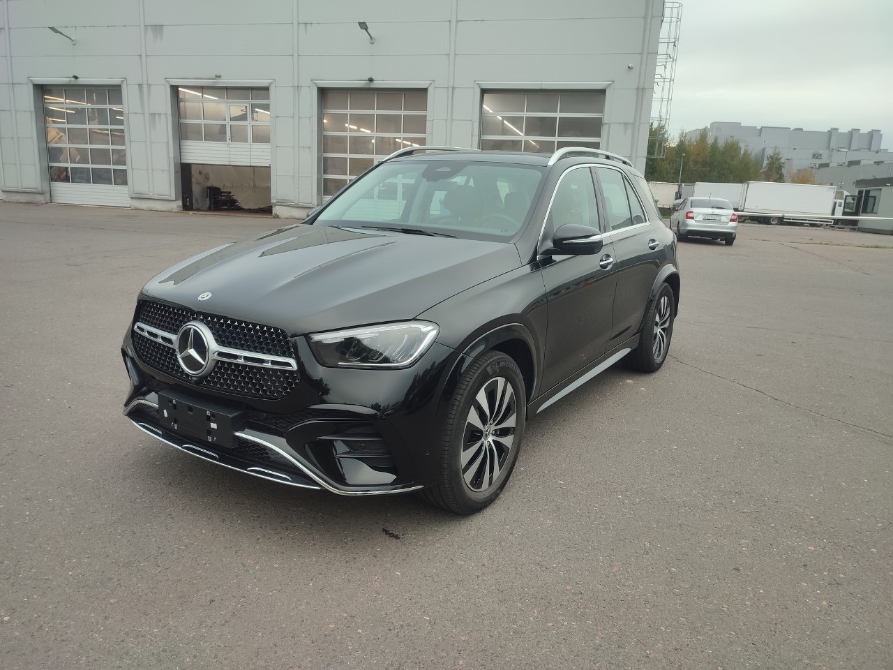 Mercedes-Benz GLE II (V167) [рестайлинг] 2.0 AT 4Matic (258 л.с.) Base Чёрный 2025 