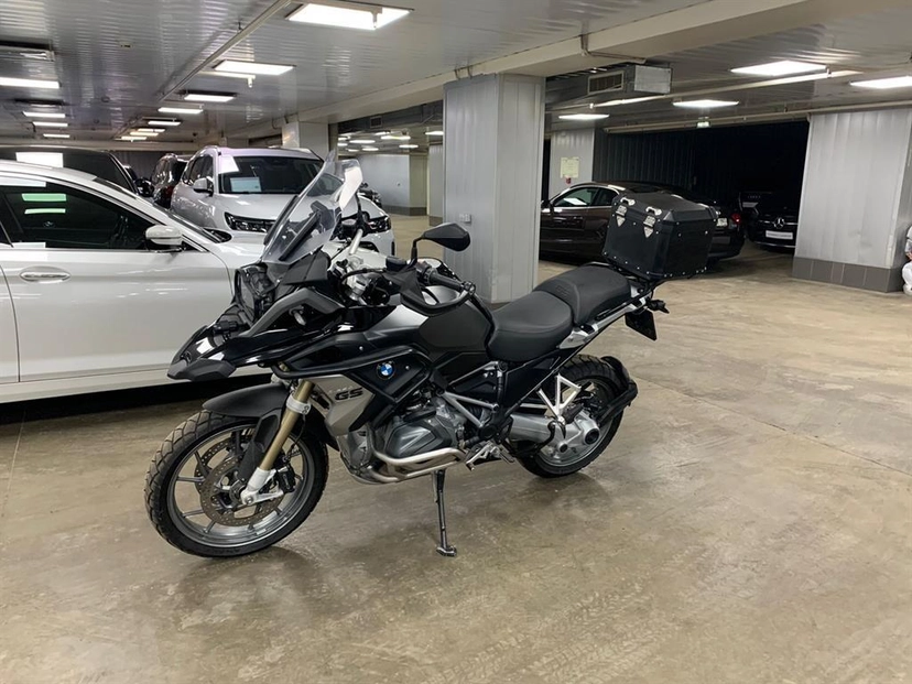 Мотоцикл BMW Motorrad R 1250 GS I поколение R 1250 GS Base Чёрный 2019 с пробегом 40 500 км