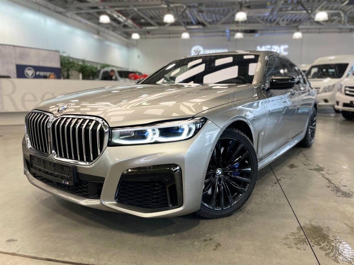 Автомобиль BMW 7 серии VI (G11/G12) [рестайлинг] 740 3.0d AT 4WD (320 л.с.) M Sport Pro Серый 2020 с пробегом 61 300 км