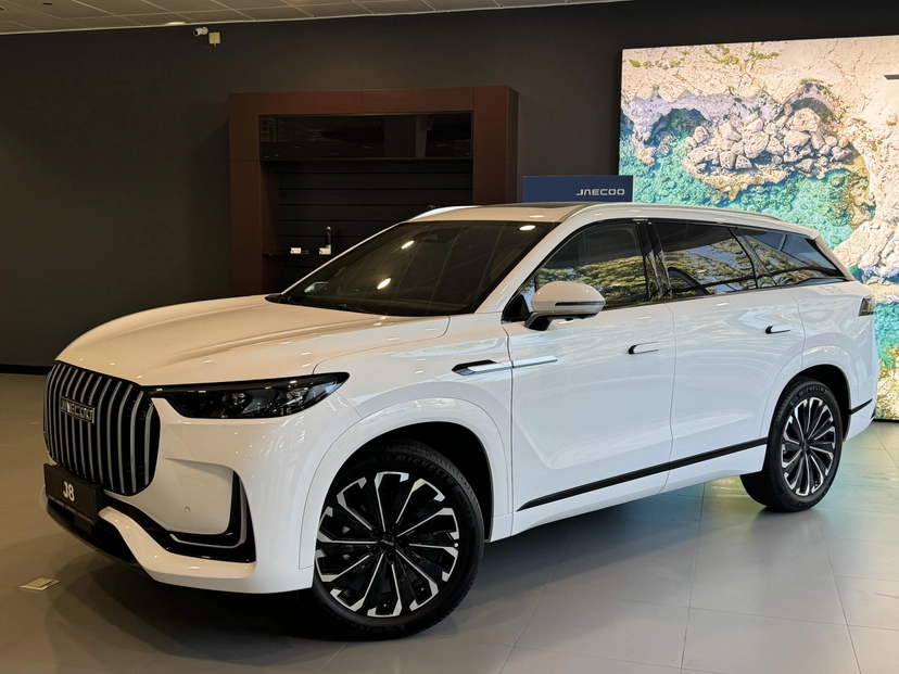 Автомобиль Jaecoo J8 I поколение 2.0 AMT 4WD (249 л.с.) Supreme BL Белый 2024