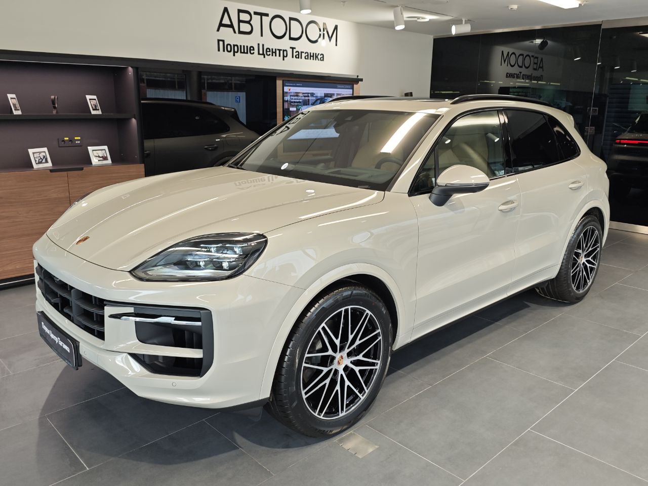 главное изображение транспортного средства