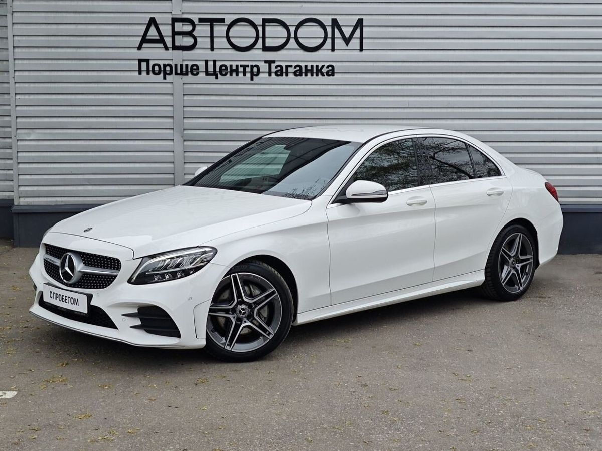Автомобиль Mercedes-Benz C-Класс IV (W205/S205/C205) [рестайлинг] 180 1.5 AT (150 л.с.) Sport Белый 2020 с пробегом 103 729 км