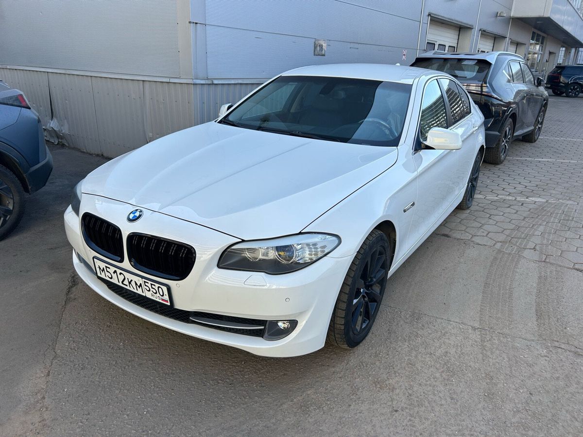 Автомобиль BMW 5 серии VI поколение (F07/F10/F11) 528 2.0 AT 4WD (245 л.с.) Base Белый 2012 с пробегом 148 459 км