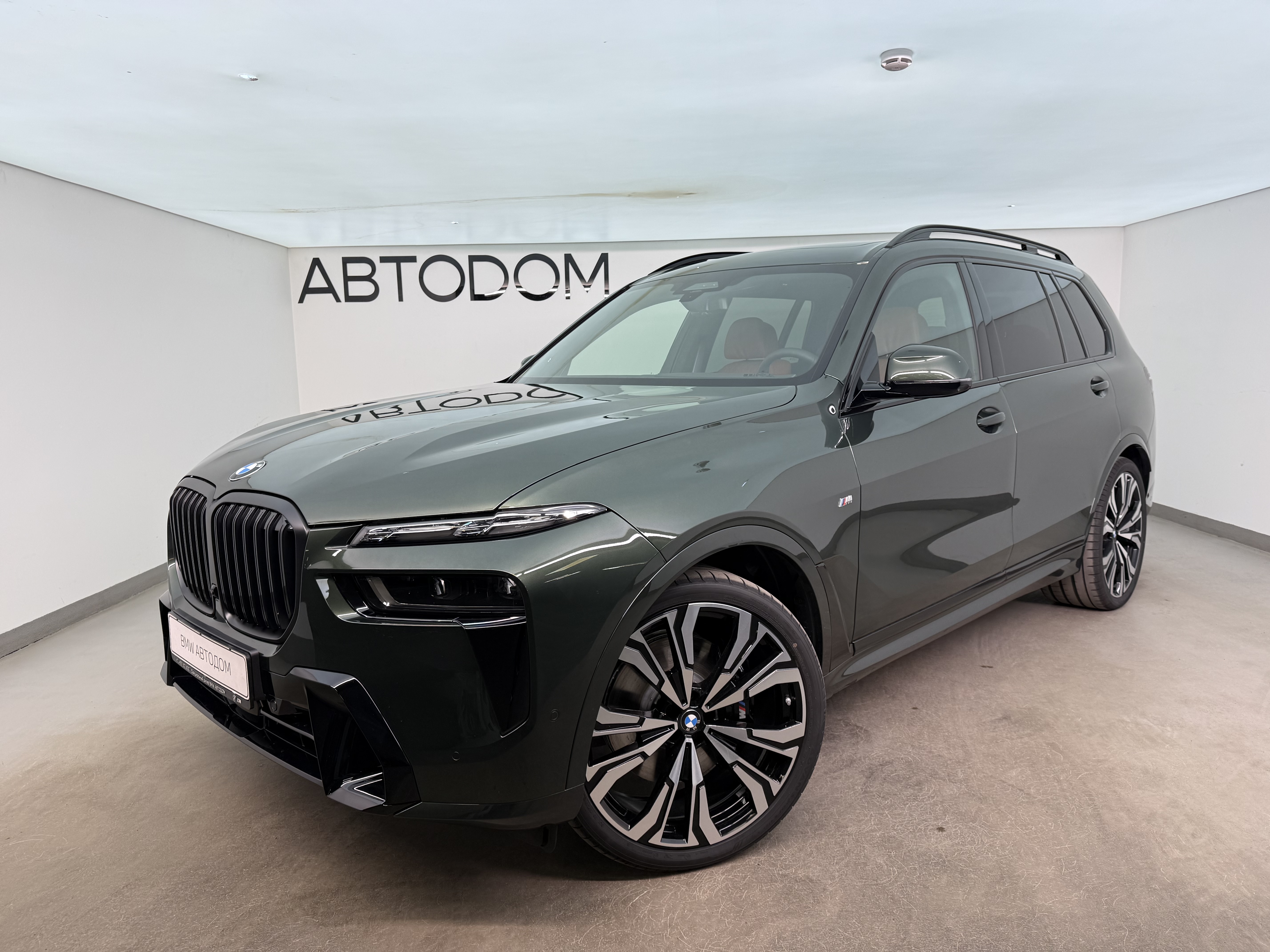 BMW X7 I (G07) [рестайлинг] 3.0d AT 4WD (340 л.с.) xDrive40d Зелёный 2026 
