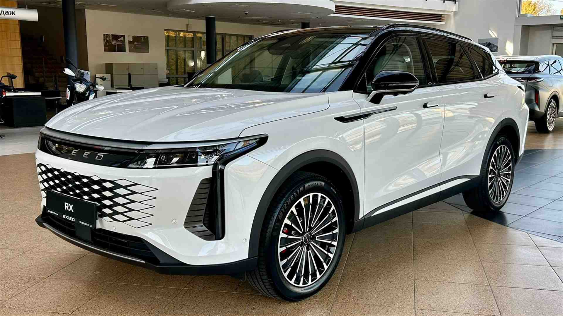 Автомобиль EXEED RX I поколение 2.0 AMT 4WD (249 л.с.) Flagship Белый 2025 