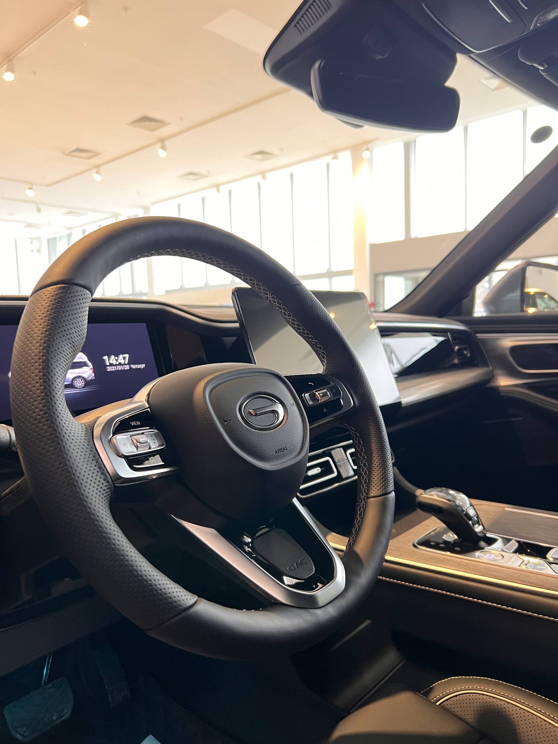 Автомобиль GAC GS8 II поколение 2.0 AT 4WD (231 л.с.) GL (5 мест) Серый 2025 