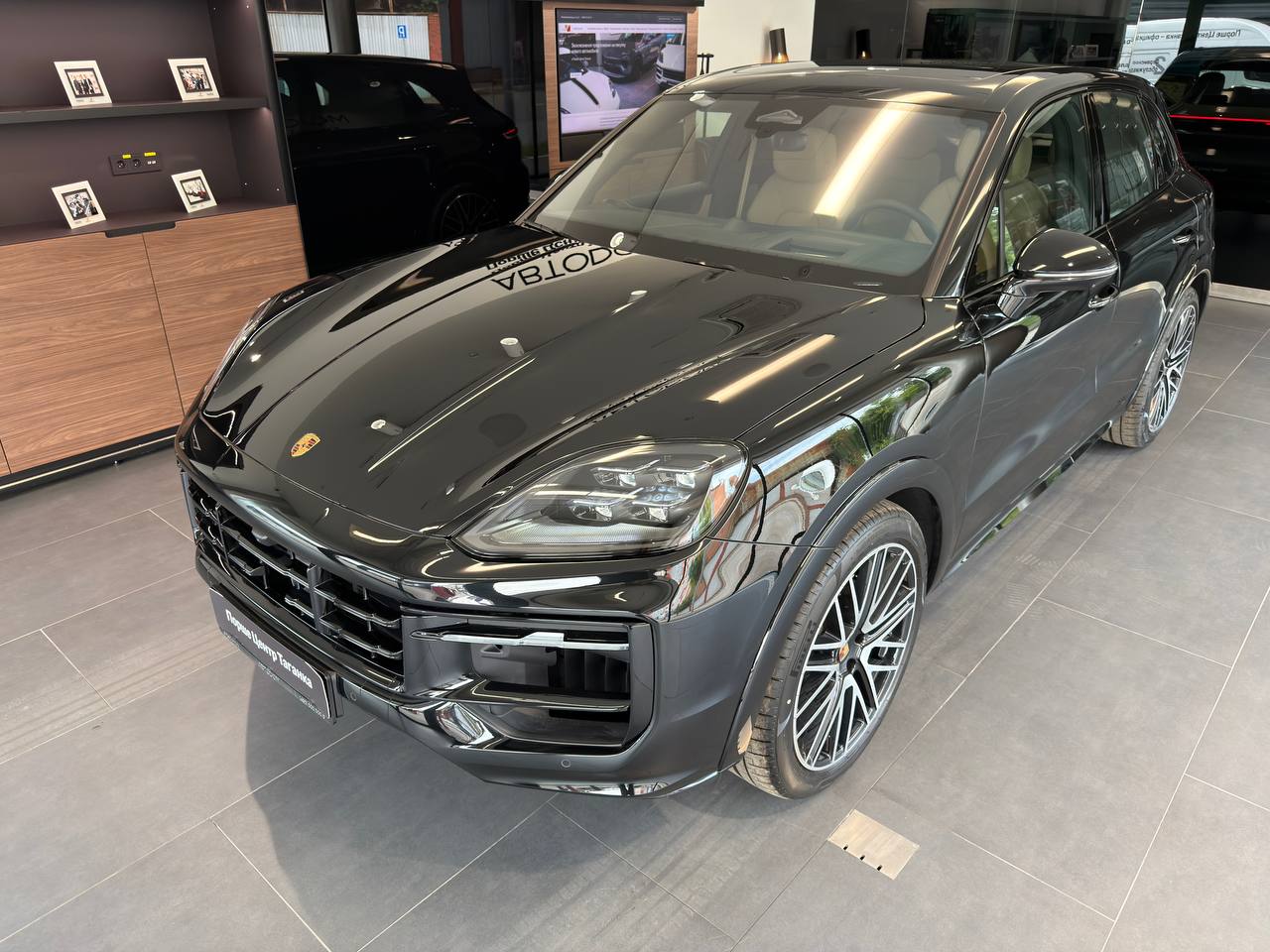 Porsche Cayenne III [рестайлинг] 3.0 AT 4WD (353 л.с.) Black Edition Чёрный 2026 