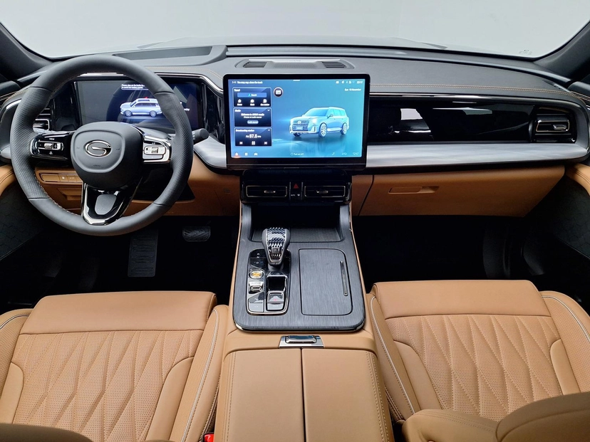 Автомобиль ГАК Джи Эс 8 II поколение 2.0 AT 4WD (231 л.с.) GX Premium Чёрный 2025