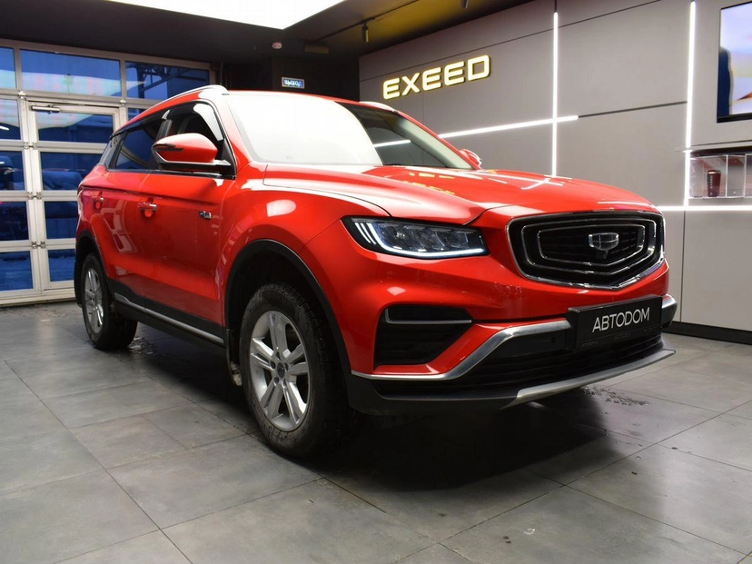 Автомобиль Geely Atlas Pro I поколение 1.5 AMT 4WD (177 л.с.) Luxury Красный 2022 с пробегом 14 381 км