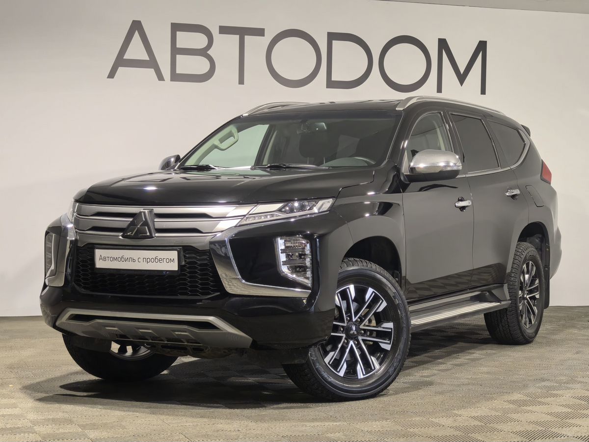 Mitsubishi Montero Sport III [рестайлинг] 3.0 AT 4WD (209 л.с.) GLS Чёрный 2023 с пробегом 36 301 км