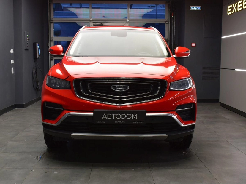 Автомобиль Geely Atlas Pro I поколение 1.5 AMT 4WD (177 л.с.) Luxury Красный 2022 с пробегом 14 381 км