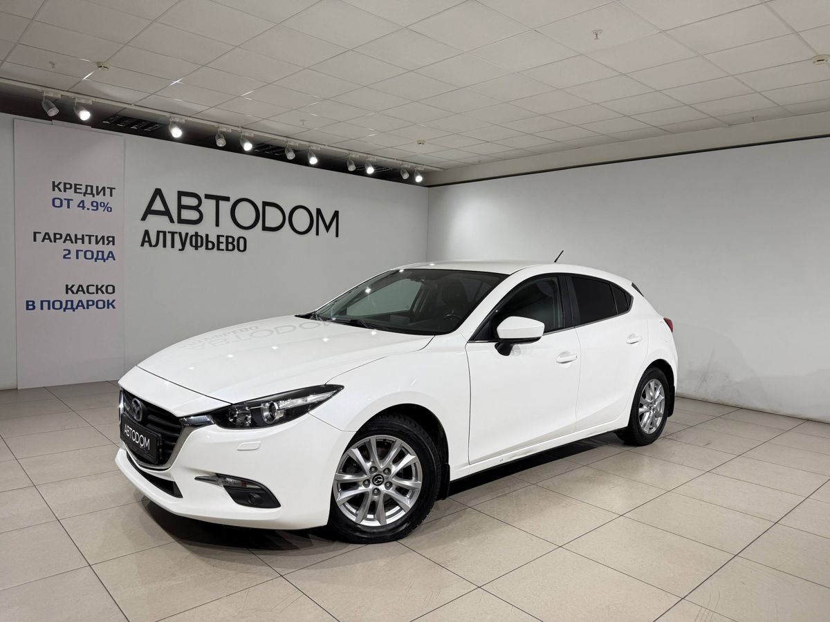 Автомобиль Mazda 3 III (BM) [рестайлинг] 1.5 AT (120 л.с.) Active+ Белый 2018 с пробегом 102 468 км