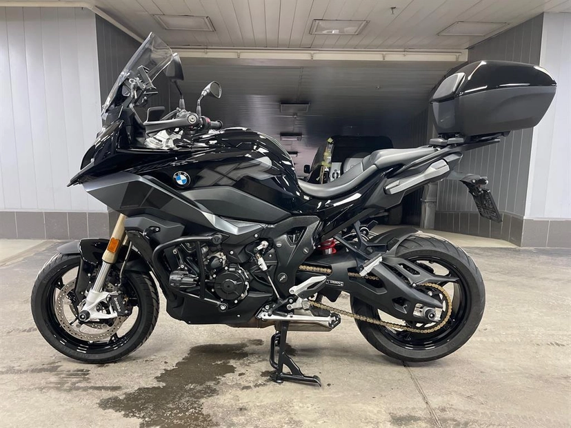 Мотоцикл BMW Motorrad S 1000 XR II поколение S 1000 XR Base Чёрный 2022 с пробегом 8 285 км