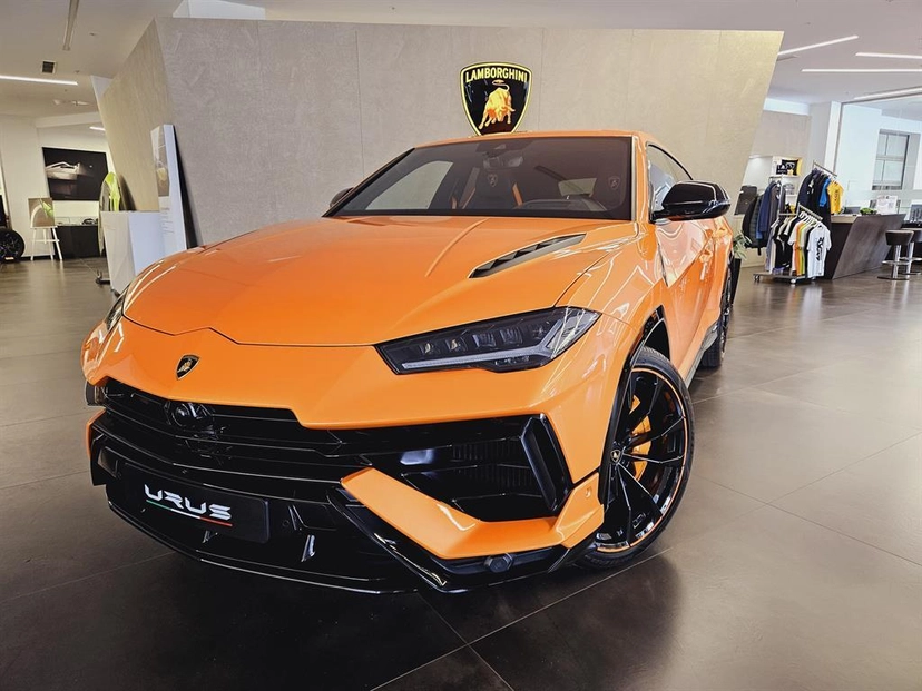 Автомобиль Lamborghini Urus I [рестайлинг] 4.0 AT 4WD (666 л.с.) S Оранжевый 2024 