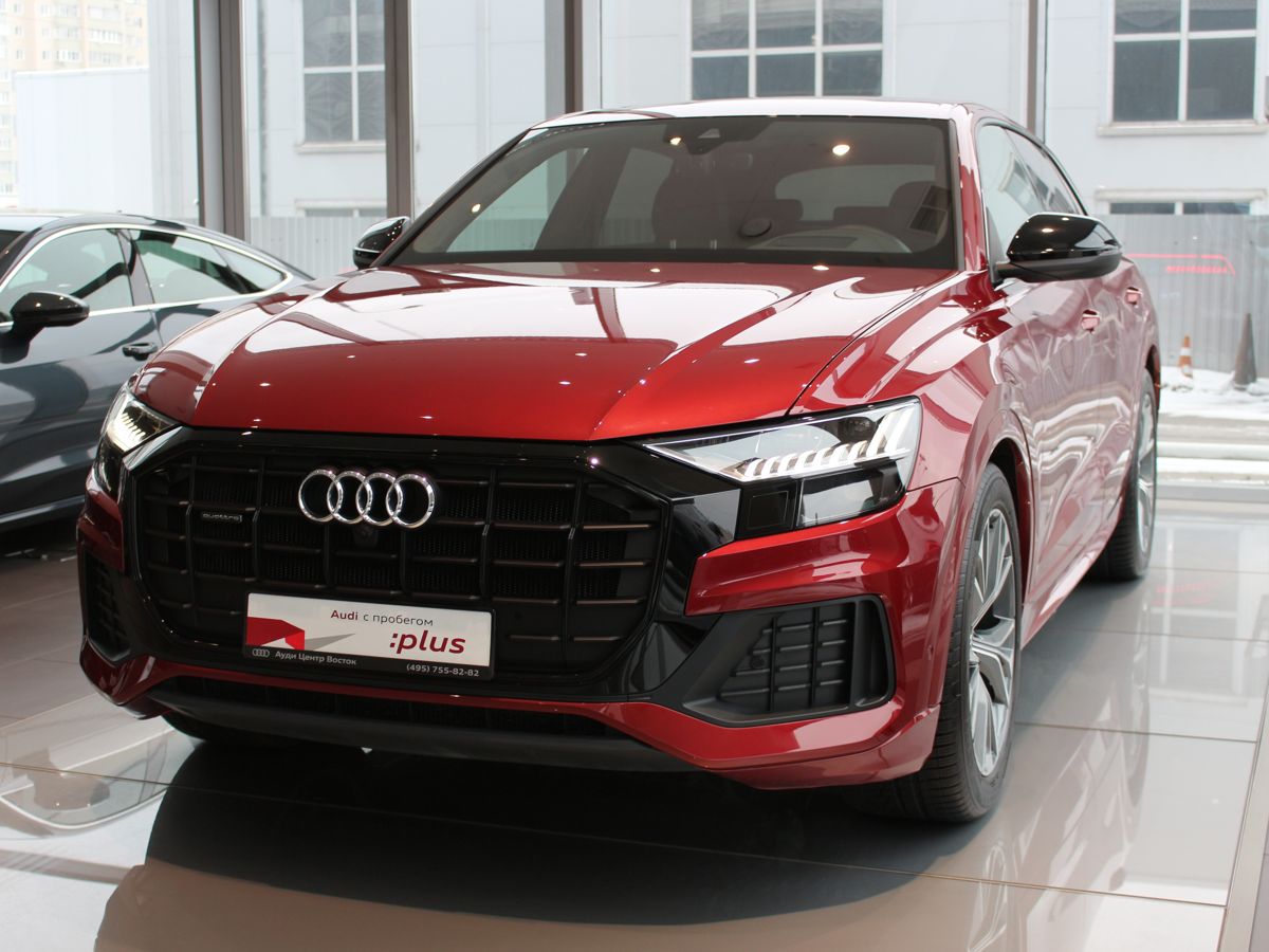 Автомобиль Audi Q8 I поколение 3.0d AT 4WD (249 л.с.) Design Красный 2020 с пробегом 13050 км