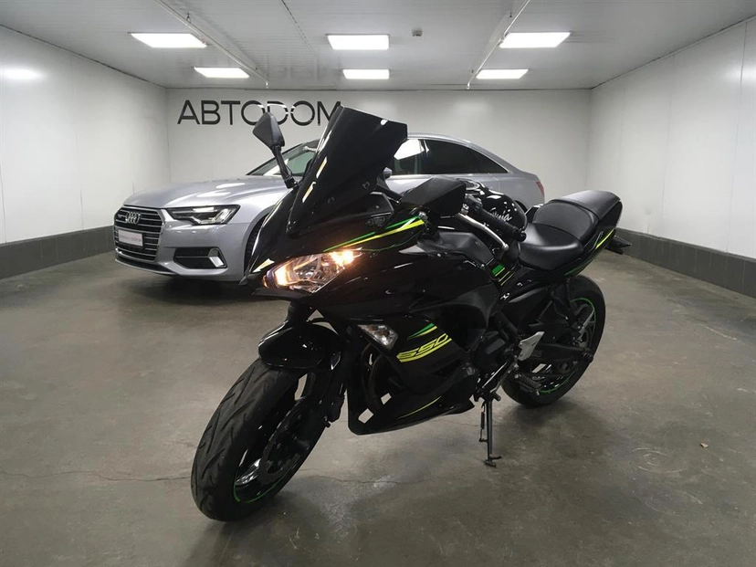 Мотоцикл Kawasaki Ninja 650 I поколение Ninja 650  Base Чёрный 2019 с пробегом 6 200 км