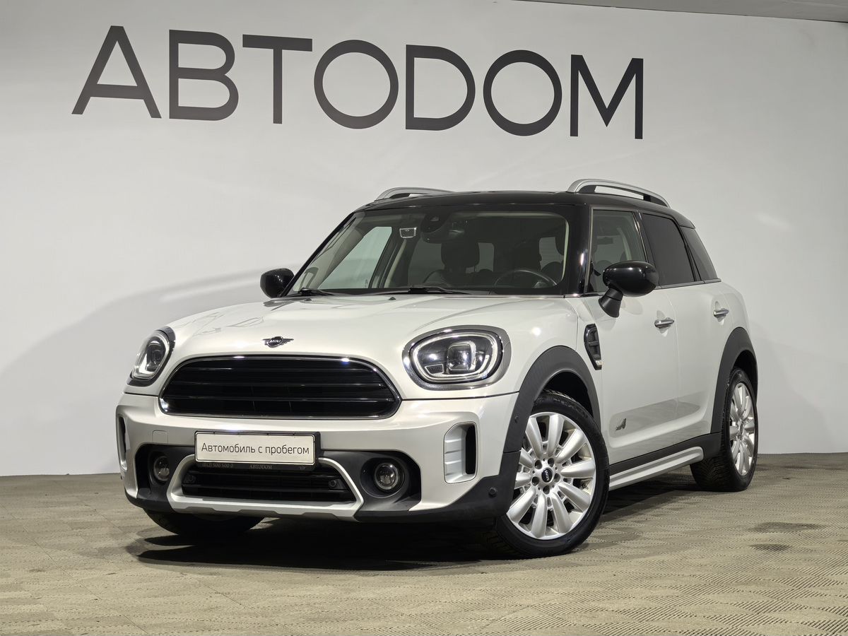 Автомобиль MINI Countryman II (F60) [рестайлинг] Cooper D 2.0d AT 4WD (150 л.с.) Cooper Серебристый 2021 с пробегом 97 000 км