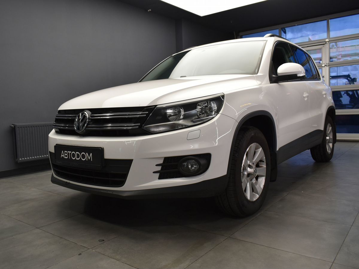 Volkswagen Tiguan I [рестайлинг] 1.4 AMT (150 л.с.) Trend & Fun Белый 2013 с пробегом 134 943 км