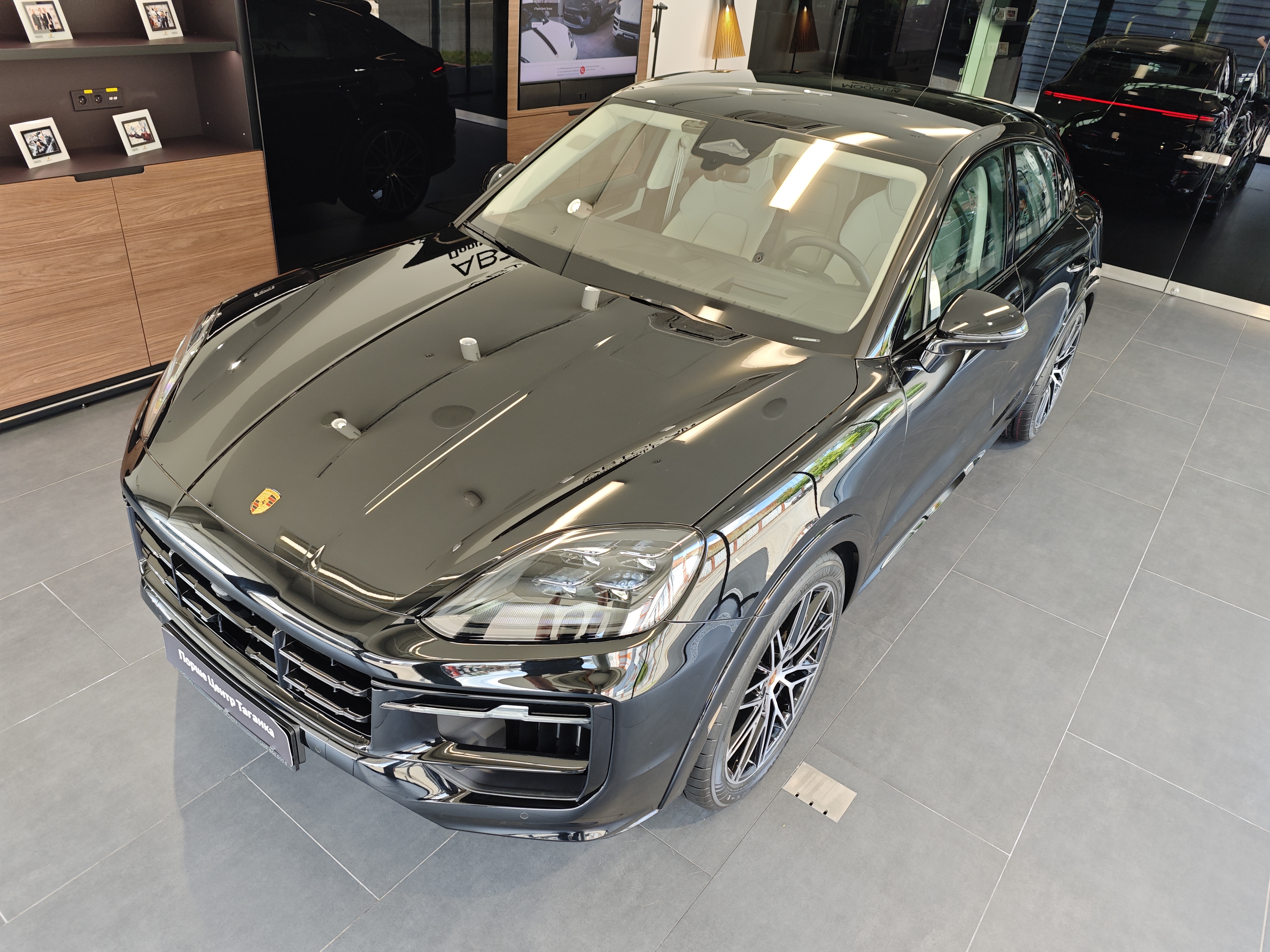Porsche Cayenne III [рестайлинг] 3.0 AT 4WD (353 л.с.) Black Edition Чёрный 2026 