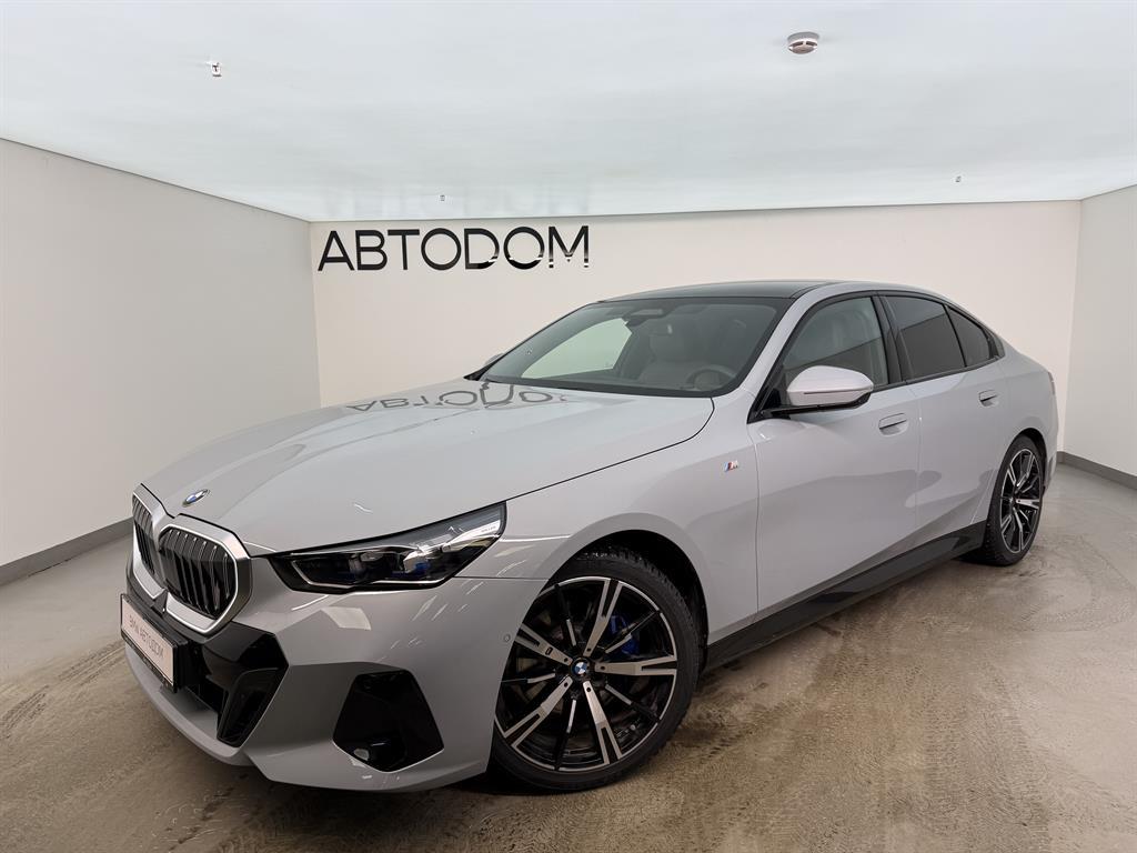 Автомобиль BMW 5 серии VIII поколение (G60) 2.0 AT 4WD (258 л.с.) Base Серый 2025 с пробегом 8 050 км