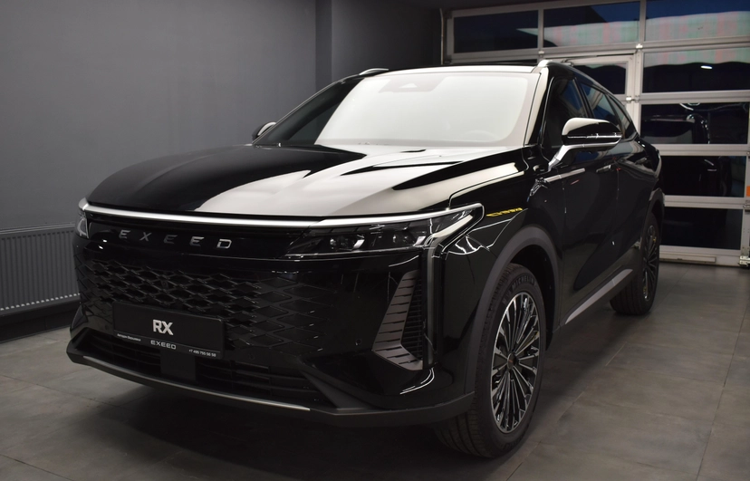 Автомобиль EXEED RX I поколение 2.0 AMT 4WD (197 л.с.) Urban Чёрный 2024