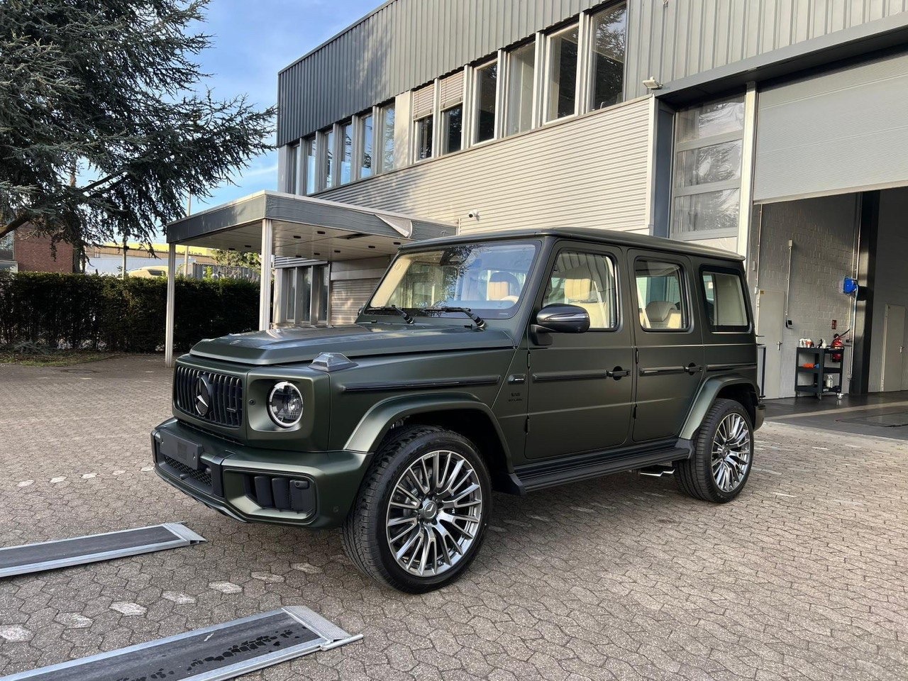 Mercedes-Benz G-Класс AMG II (W463) [рестайлинг] G 63 4.0 AT 4Matic (585 л.с.) AMG G 63 Зелёный 2026 