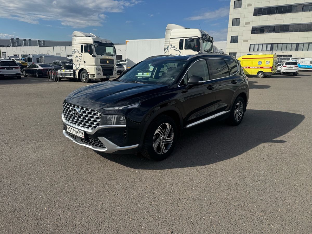 Hyundai Santa Fe IV (TM) [рестайлинг] 2.5 AT 4WD (180 л.с.) Lifestyle Чёрный 2021 с пробегом 85 000 км