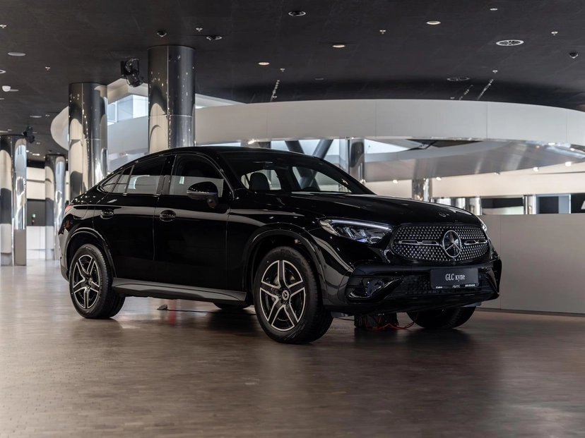 Автомобиль Mercedes-Benz GLC coupe II поколение (C254) 2.0 AT 4Matic (204 л.с.) Base Чёрный 2025