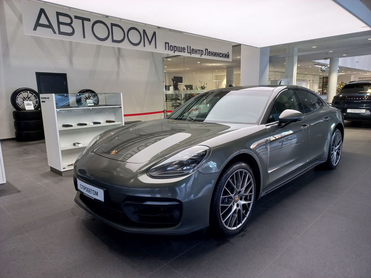 Автомобиль Porsche Panamera II [рестайлинг] 4 2.9 AMT 4WD (330 л.с.) Platinum Edition Зелёный 2022 с пробегом 64 401 км