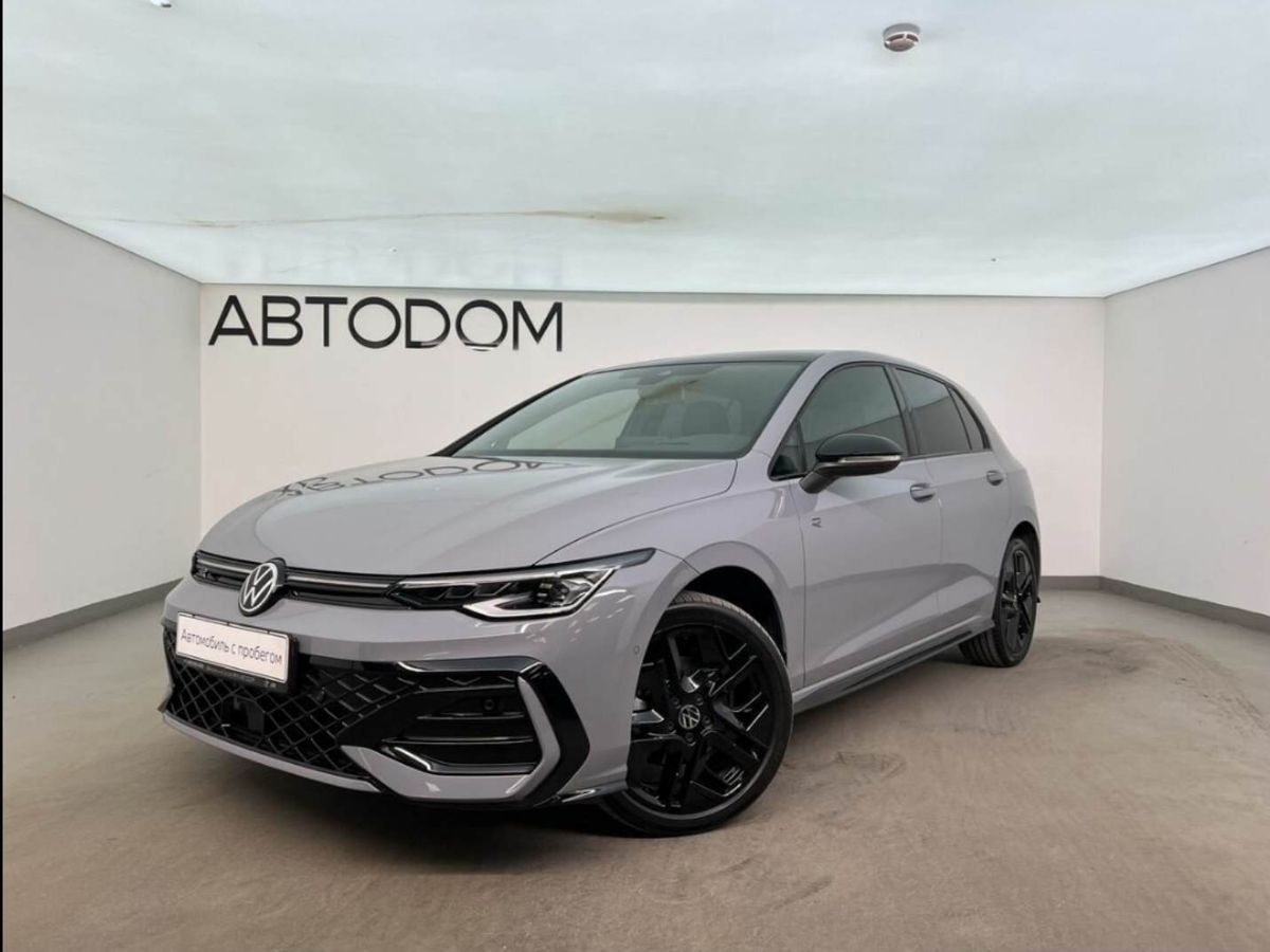 Volkswagen Golf VIII [рестайлинг] 1.5 AMT (150 л.с.) R-Line Серый 2025 