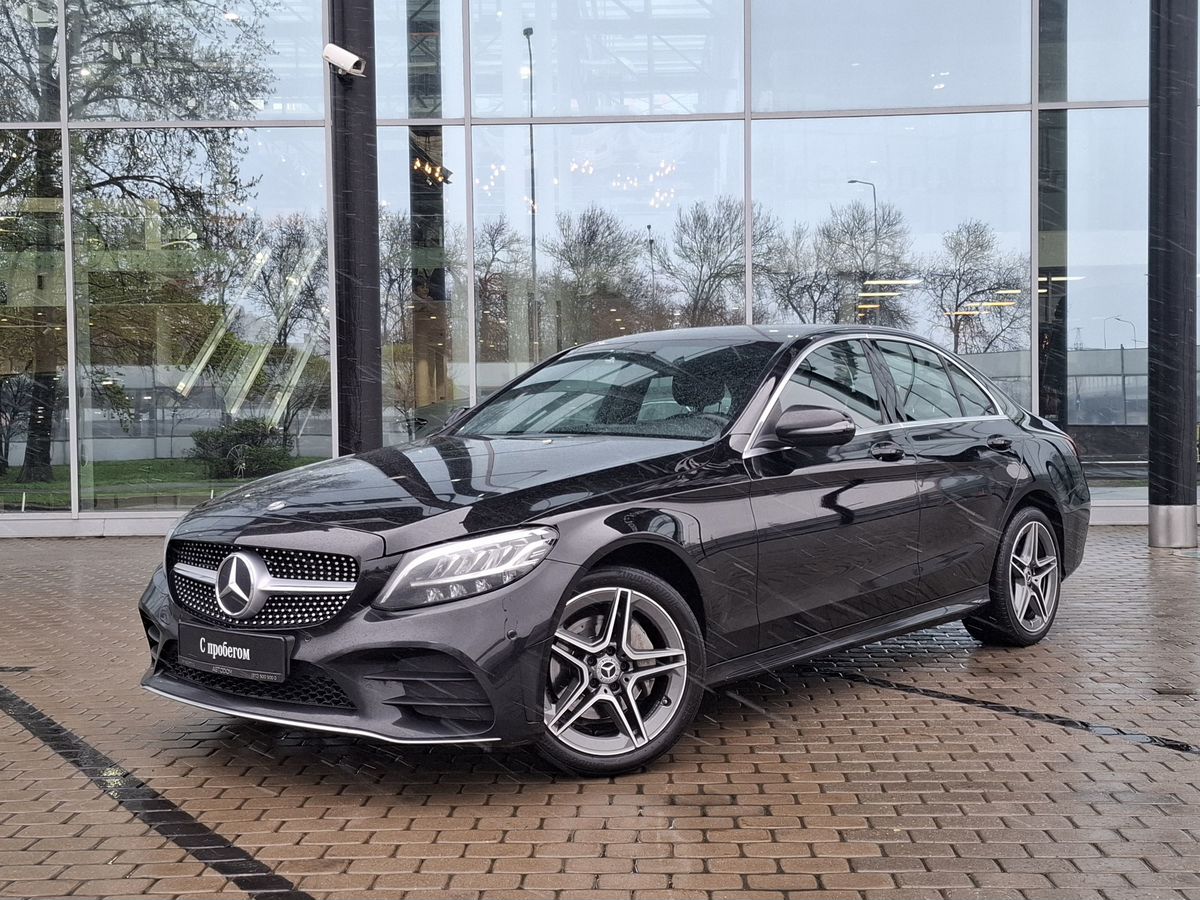 Mercedes-Benz C-Класс IV (W205/S205/C205) [рестайлинг] 180 1.6 AT (150 л.с.) Sport Чёрный 2018 с пробегом 92 156 км