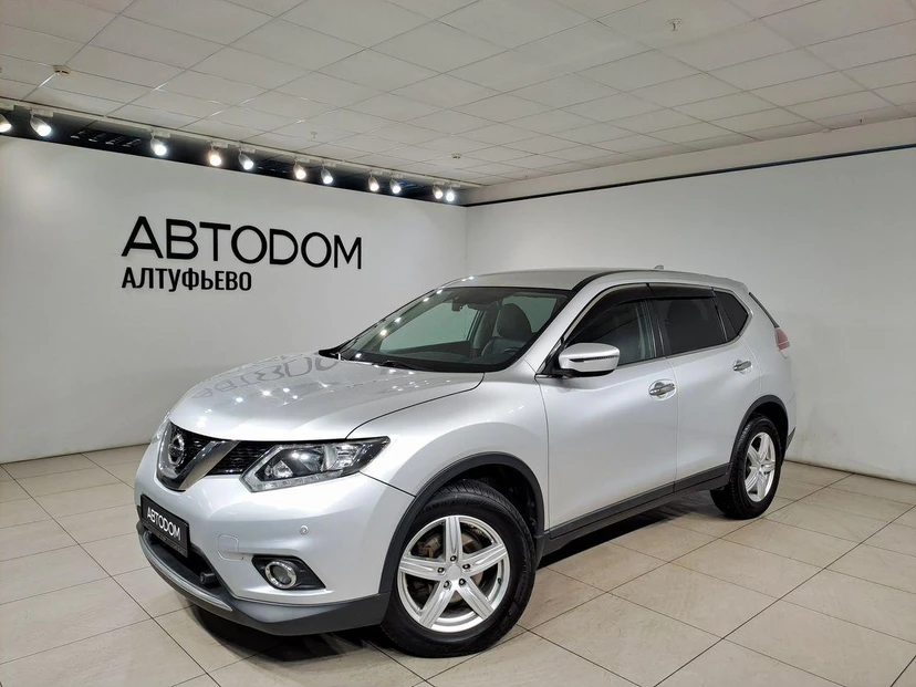 Nissan X-Trail III поколение (T32) 2.5 CVT 4WD (171 л.с.) SE ЯндексАвто Серебристый 2018 с пробегом 136 000 км