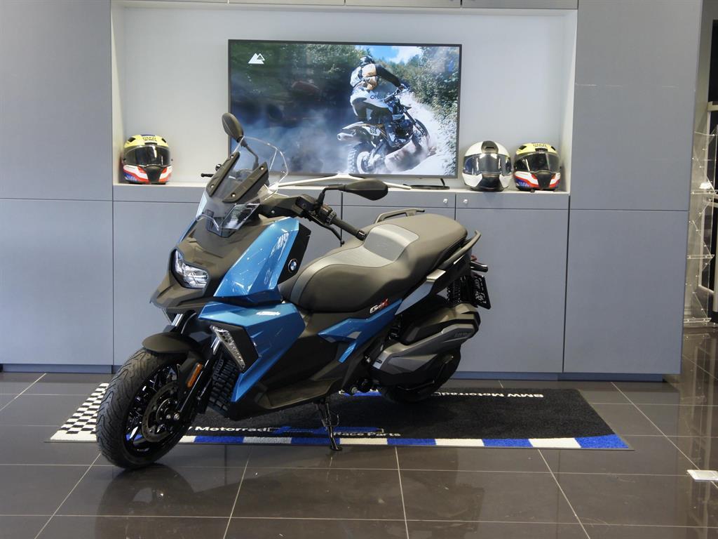 Мотоцикл BMW Motorrad C 400 X I поколение C 400 X Base Черный 2021 новый
