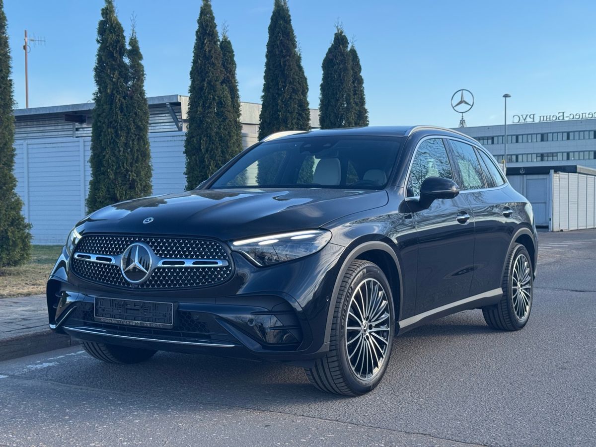 Автомобиль Mercedes-Benz GLC II поколение (X254) 2.0 AT 4Matic (258 л.с.) Base Чёрный 2025 с пробегом 20 км