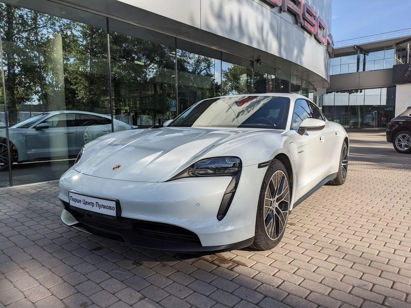 Автомобиль Porsche Taycan I поколение 4S Electro AT 4WD (420 кВт) 4S Белый 2021 с пробегом 13 441 км