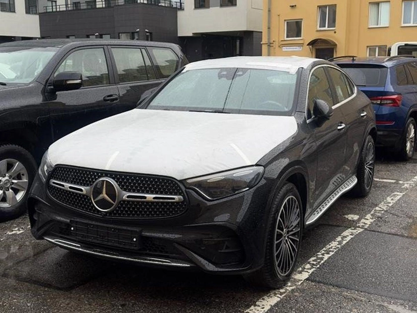 Автомобиль Mercedes-Benz GLC coupe II поколение (C254) 2.0 AT 4Matic (258 л.с.) Base Чёрный 2025