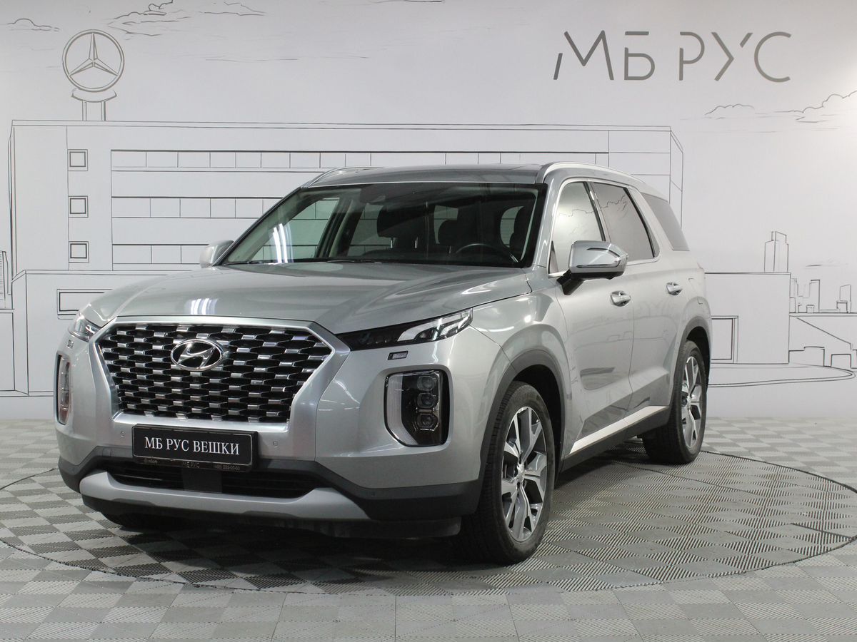 Автомобиль Hyundai Palisade I поколение 2.2d AT 4WD (200 л.с.) High-Tech (7 мест) Серый 2021 с пробегом 52 000 км
