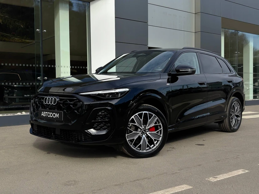 Автомобиль Audi Q5 III поколение 2.0 AMT 4WD (204 л.с.) 40 TFSI Quattro Чёрный 2026